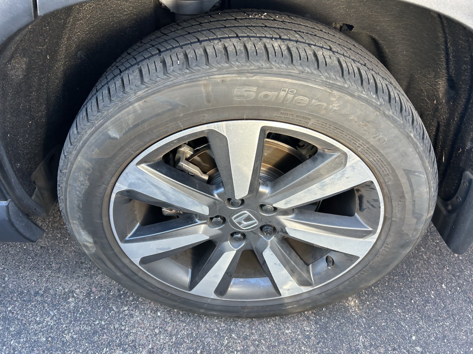 Used 2024 Honda Pilot Touring image 8