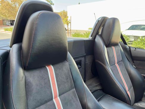 Used 2014 BMW Z4 sDrive35is RWD image 42
