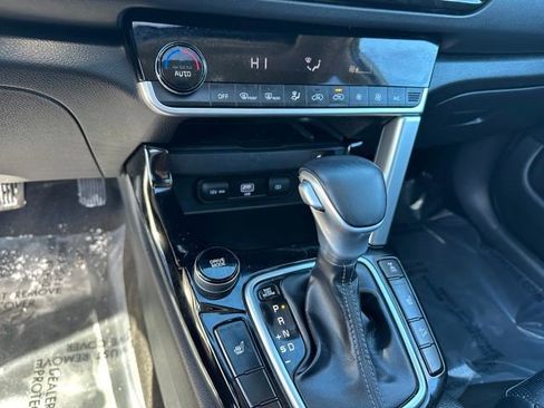 Used 2021 Kia Seltos SX w/ SX Sunroof Package image 24