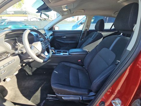 Used 2022 Nissan Sentra SV w/ Trunk Package image 7