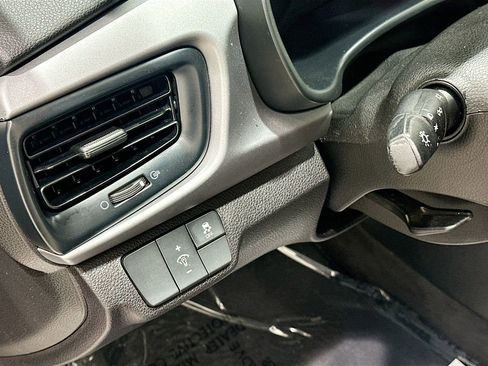 Used 2021 Kia Rio S FWD image 10