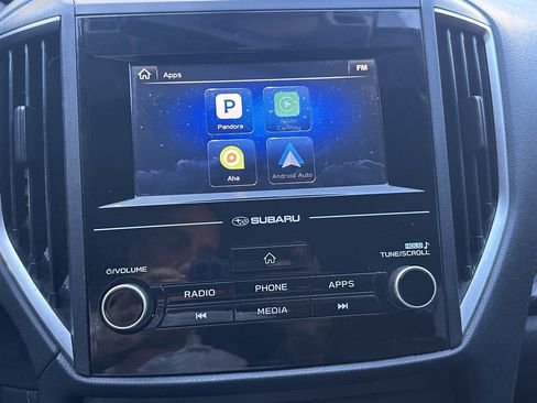 Used 2018 Subaru Crosstrek 2.0i Premium w/ Eyesight System image 32