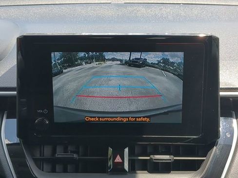 Used 2023 Toyota Corolla Cross LE FWD image 23