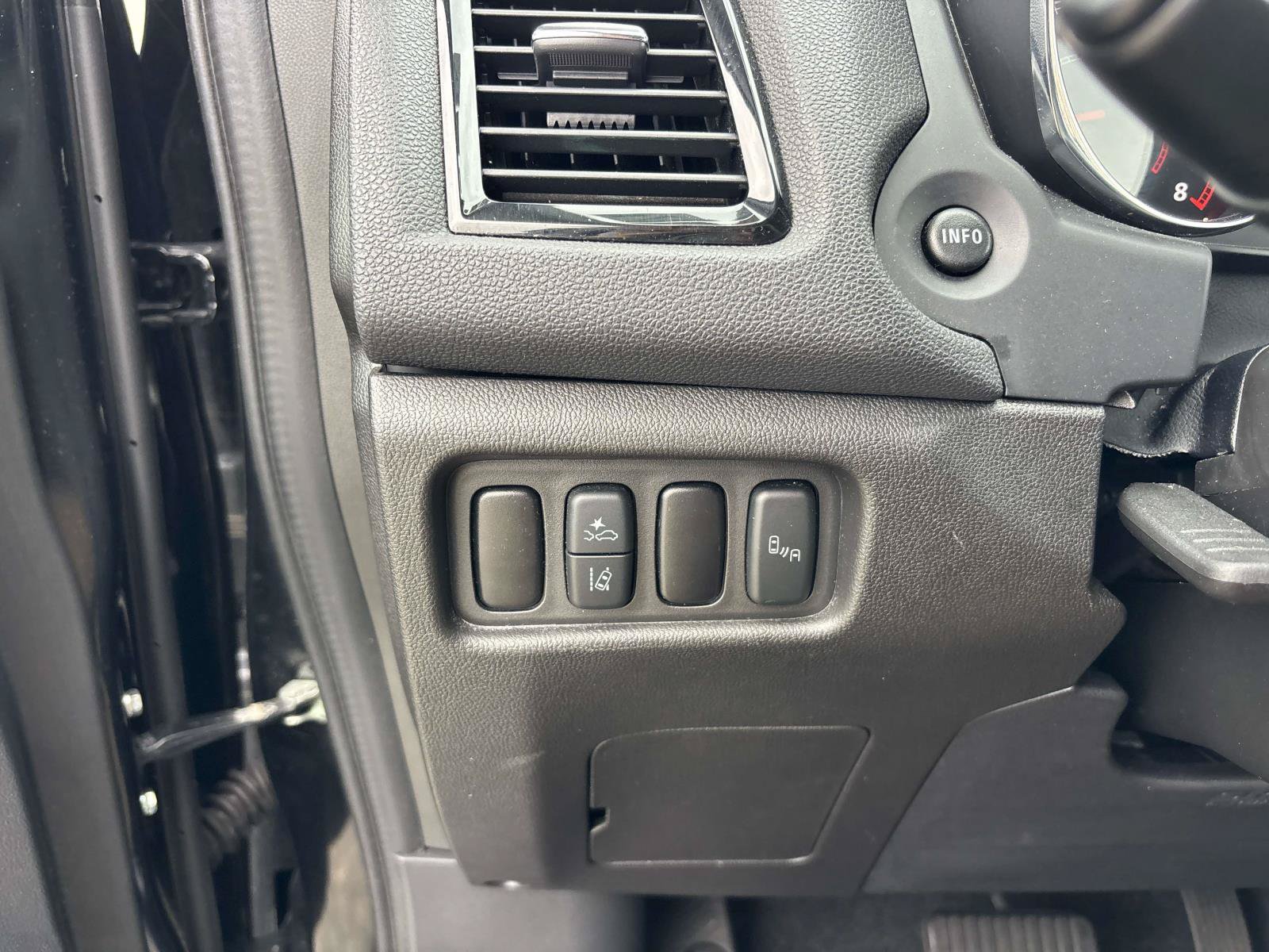 Used 2024 Mitsubishi Outlander Sport AWD image 19