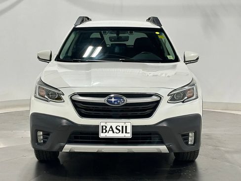 Used 2020 Subaru Outback Limited AWD/4WD image 9