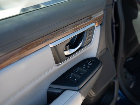 Used 2017 Honda CR-V EX-L image 19