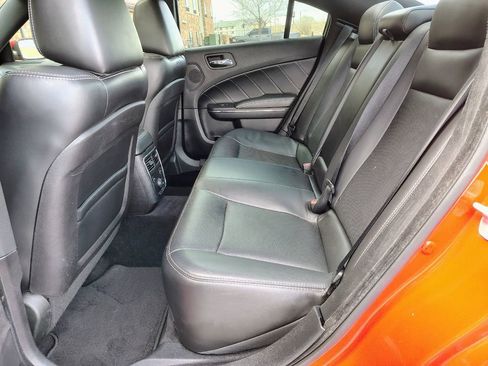 Used 2014 Dodge Charger R/T image 12