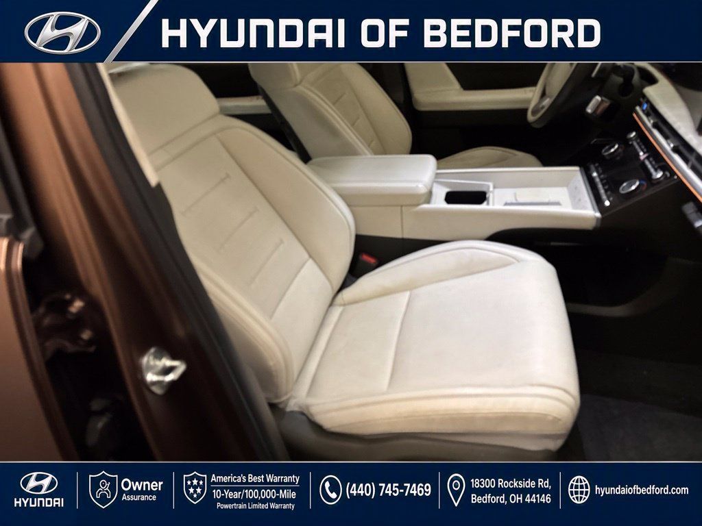 Used 2024 Hyundai Santa Fe Calligraphy AWD/4WD image 31
