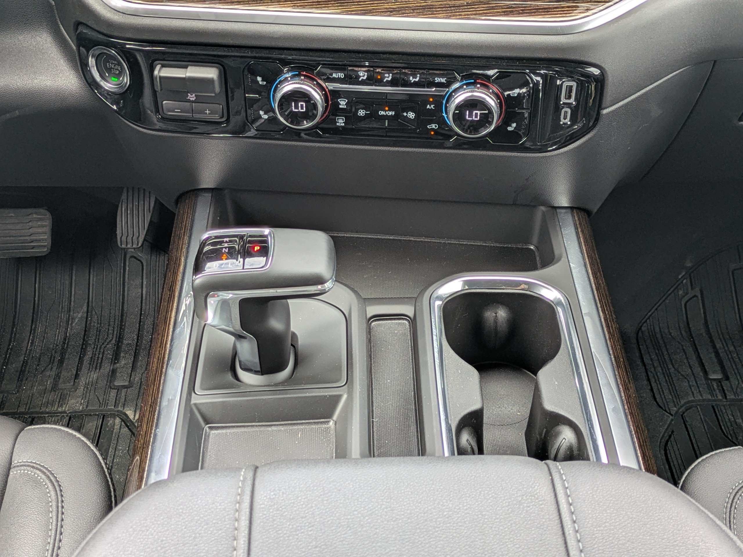 Used 2026 GMC Sierra 1500 Elevation w/ Elevation Premium Package AWD/4WD image 18