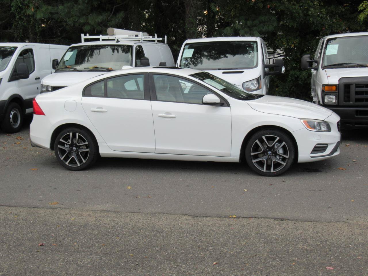 Used 2017 Volvo S60 T5 Dynamic AWD/4WD image 7