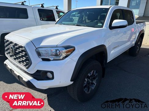 Used 2023 Toyota Tacoma TRD Off-Road AWD/4WD image 7