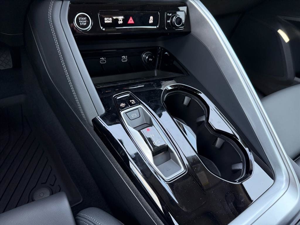 New 2026 Audi Q5 Premium AWD/4WD image 21