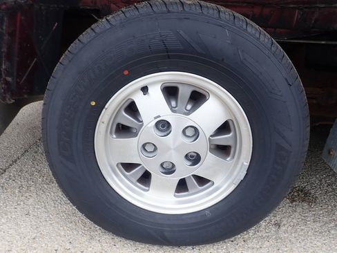 Used 1994 Chevrolet Suburban 2WD image 29
