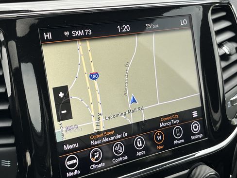 Used 2021 Jeep Grand Cherokee Laredo X AWD/4WD image 33