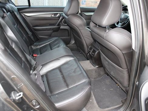 Used 2010 Acura TL SH-AWD image 17