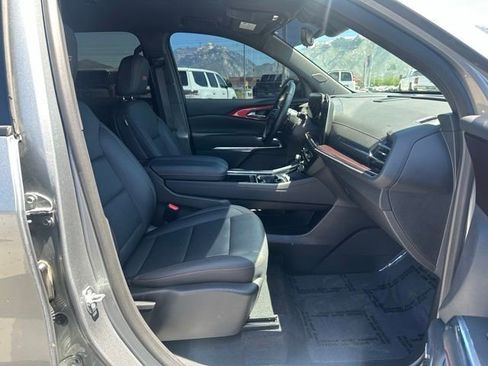 Certified 2025 Chevrolet Traverse Z71 w/ Enhanced Driving Package AWD/4WD image 16