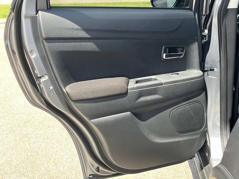Used 2024 Mitsubishi Outlander Sport ES AWD/4WD image 18
