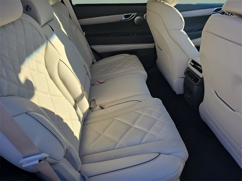 New 2025 Genesis GV80 3.5T Prestige image 13