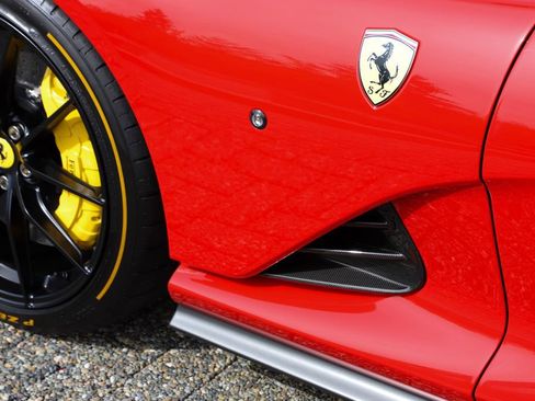 Certified 2023 Ferrari 812 Competizione image 24