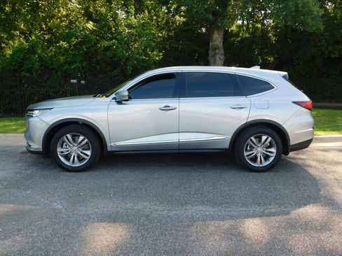 Used 2024 Acura MDX FWD image 2