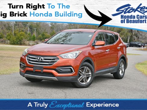 Used 2017 Hyundai Santa Fe Sport image 1