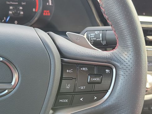 Used 2024 Lexus ES 350 F Sport w/ Accessory Package (Z2) FWD image 28