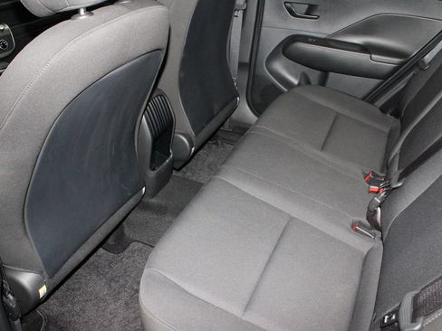 Used 2024 Hyundai Kona SE AWD/4WD image 21