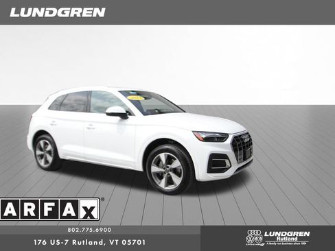 Used 2023 Audi Q5 Premium w/ Convenience Package AWD/4WD image 1