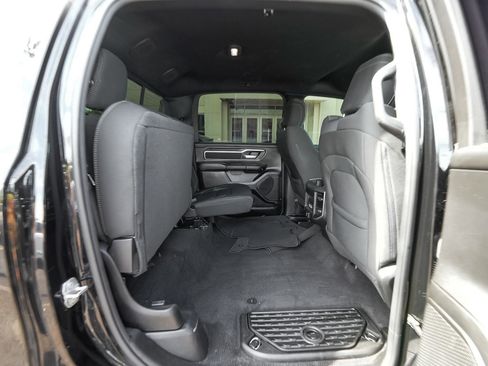 Used 2025 RAM 1500 Big Horn AWD/4WD image 39