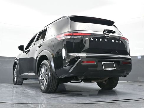 Used 2025 Nissan Pathfinder SV image 61