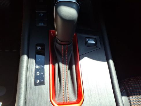 Used 2025 Nissan Kicks SR FWD image 24