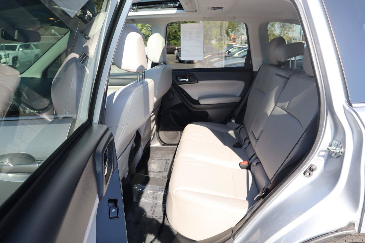 Used 2014 Subaru Forester 2.5i Touring w/ Popular Package #1 AWD/4WD image 15