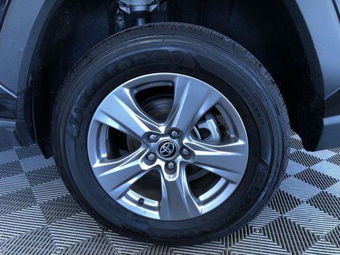 Certified 2025 Toyota RAV4 LE AWD/4WD image 16