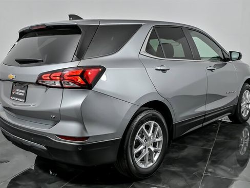 Used 2023 Chevrolet Equinox LT FWD image 10