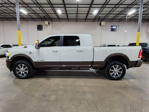 Used 2024 RAM 2500 Limited w/ Safety Group image 7