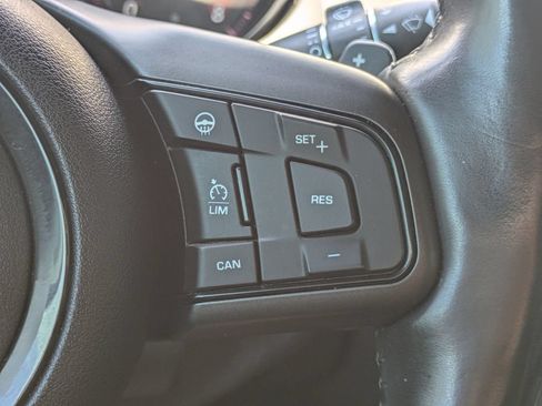 Used 2017 Jaguar F-TYPE Coupe RWD image 25