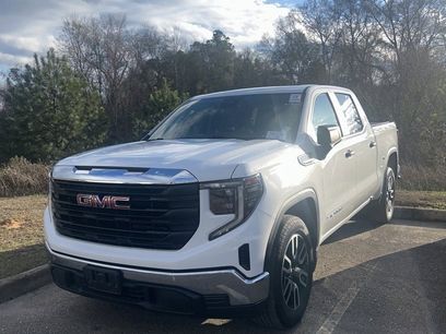 Used 2023 GMC Sierra 1500 Pro w/ Pro Value Package