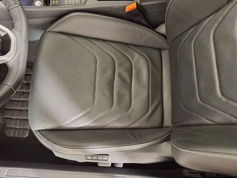 Used 2023 Volkswagen Jetta SEL image 25