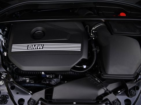 Used 2026 BMW 228i w/ Technology Package image 30