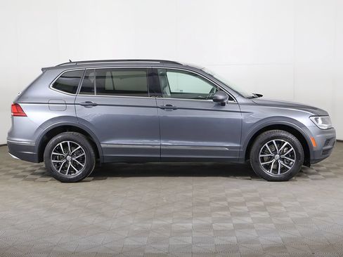 Used 2021 Volkswagen Tiguan SE AWD/4WD image 18