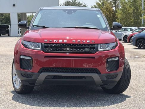 Used 2019 Land Rover Range Rover Evoque SE Premium AWD/4WD image 2