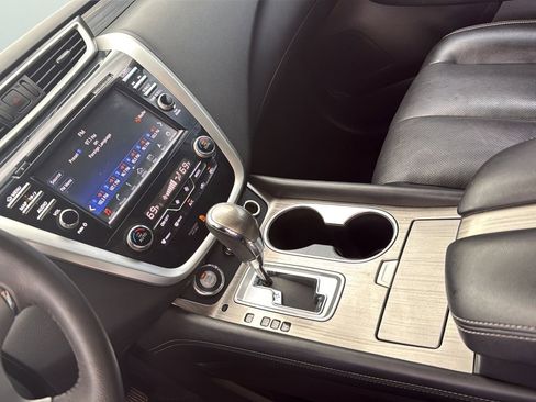 Used 2017 Nissan Murano Platinum w/ Platinum Technology Package image 19