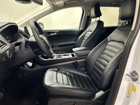 Certified 2024 Ford Edge SEL w/ Convenience Package AWD/4WD image 11