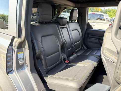 Used 2024 Ford Bronco Badlands AWD/4WD image 22