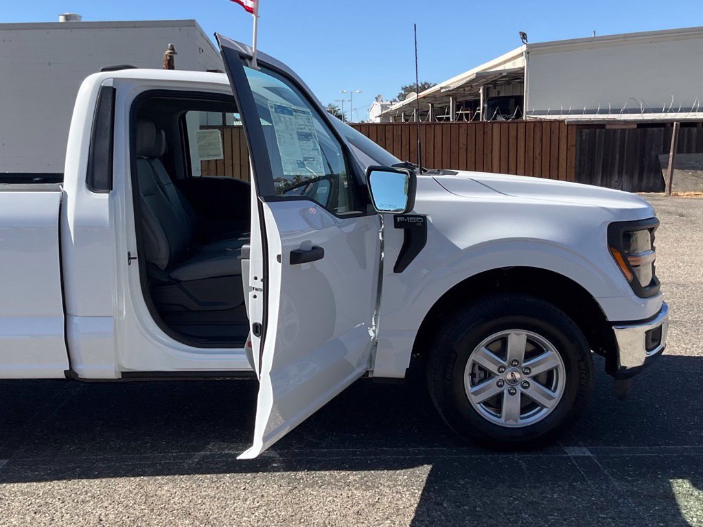 New 2026 Ford F150 XL w/ Equipment Group 103A High RWD image 18