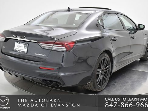Used 2022 Maserati Quattroporte Modena Q4 image 28