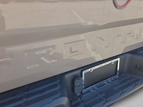 Used 2024 Nissan Frontier Pro-X RWD image 31