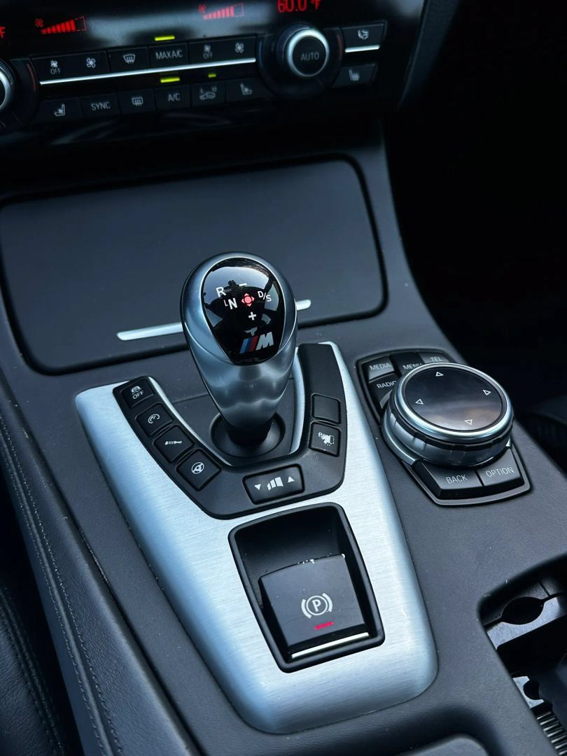 Used 2014 BMW M5 RWD image 35