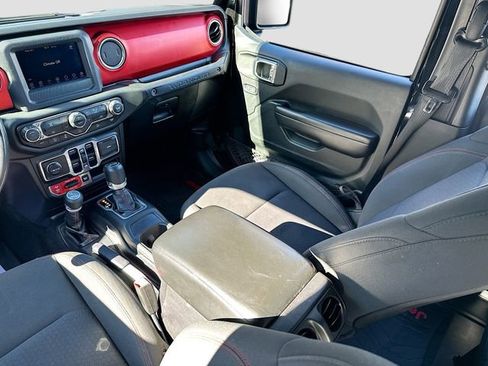 Used 2018 Jeep Wrangler Unlimited Rubicon image 23