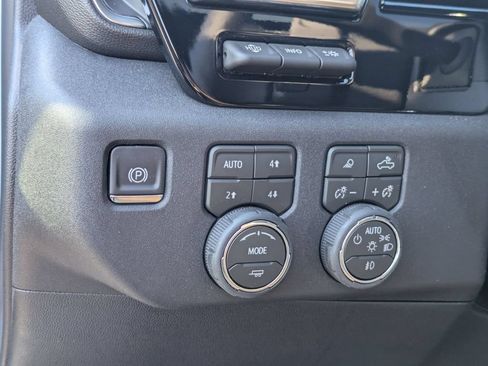 New 2026 Chevrolet Silverado 1500 High Country AWD/4WD image 15